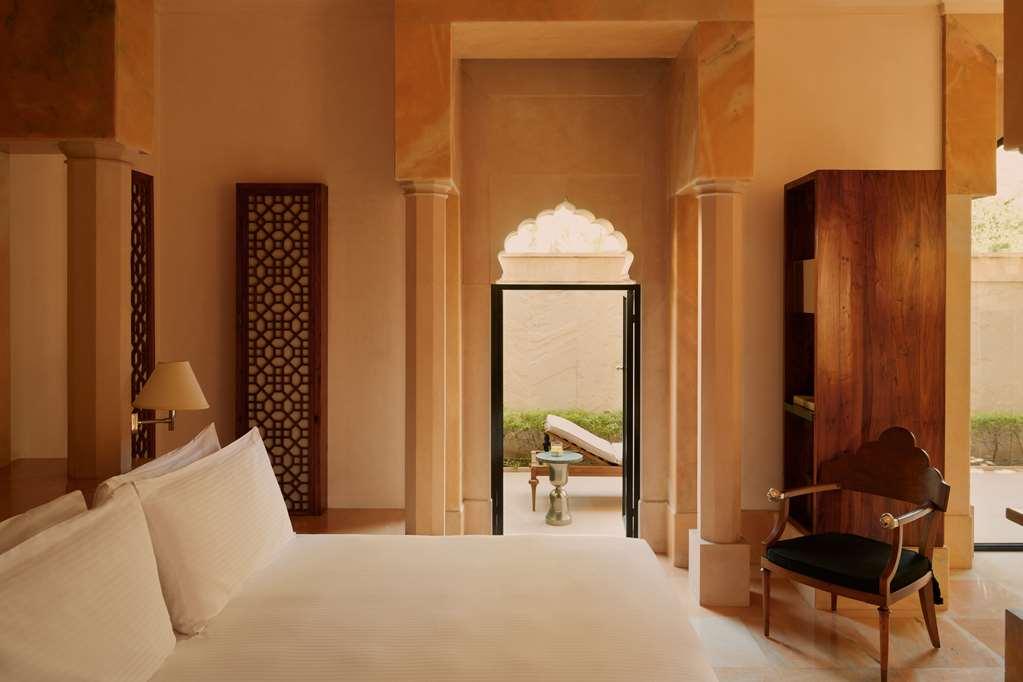 Hotel Amanbagh Ajabgarh Zimmer foto